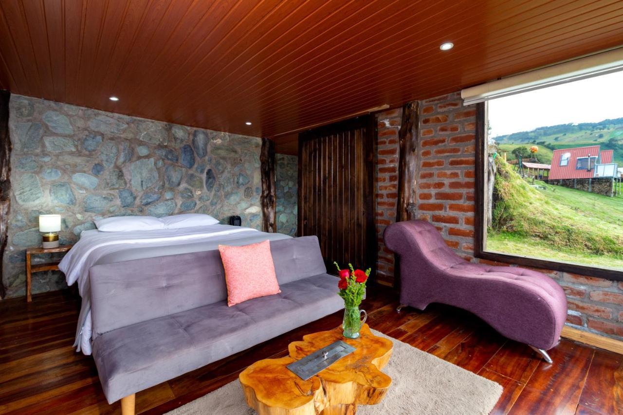El Cedro Sonado Hotel Patate Екстериор снимка